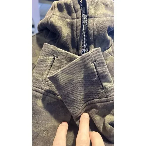 Lululemon Scuba Hoodie Jacket Cotton Heritage Camo Size 8 Green, Hair tie - Picture 6 of 9
